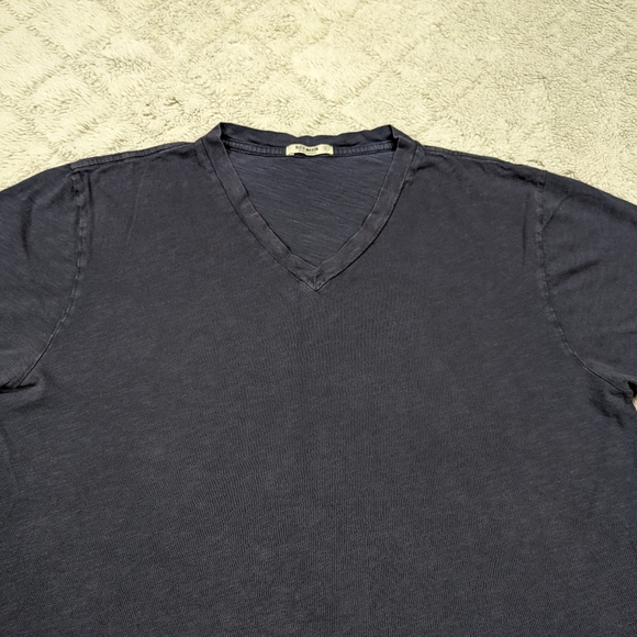 Buck Mason Shirt Men's XL Blue Navy Venice Wash Slub Curved Hem V-Neck Tee - Picture 2 of 7